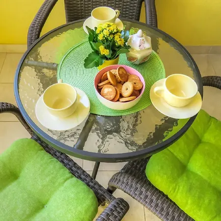 Mia Apartman